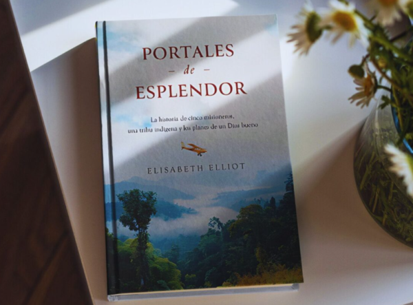 Libro Portales de Esplendor (img con Fondo)